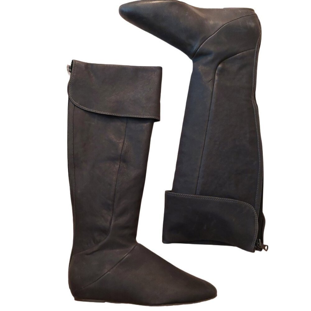 BCBGMAXAZARIA Hughes Charcoal/Grey Over-the-Knee Leather Flat Boots $495